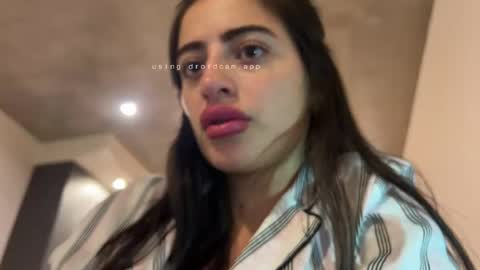 Snapshot of arttemia chatting on 07-30-26, 01:04 ARTEMIA LATINA online show from 07-30-26, 01:04