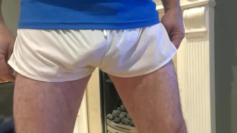 artybee online show from 10-19-25, 10:27