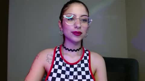 Snapshot of ary_pieerce chatting on 12-06-24, 08:29 Independent Model online show from 12-06-24, 08:29