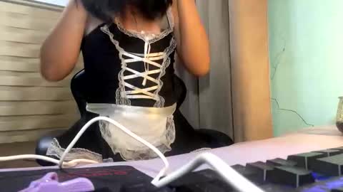 Snapshot of arya_lightning chatting on 04-25-26, 02:47 ARYA online show from 04-25-26, 02:47