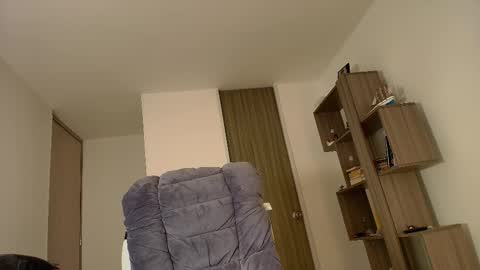 Snapshot of arya_starkw chatting on 11-02-25, 01:57 Ary 3 online show from 11-02-25, 01:57