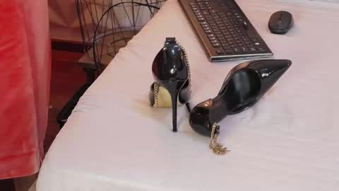 Snapshot of aryaeve chatting on 02-13-26, 06:42 Aryana online show from 02-13-26, 06:42