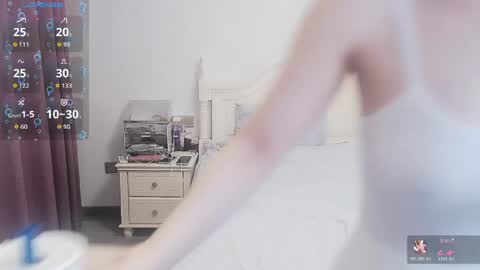 Snapshot of arylia_3 chatting on 06-05-26, 03:35 Lily online show from 06-05-26, 03:35