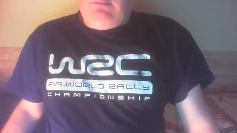 Snapshot of as3ix chatting on 12-14-25, 04:01 as3ix online show from 12-14-25, 04:01