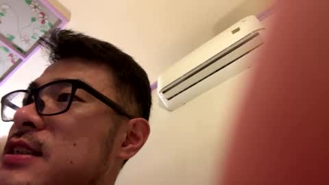 Snapshot of ascochen chatting on 10-26-25, 08:48 Asco Chen online show from 10-26-25, 08:48