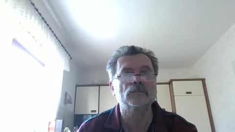 asdfg191628 online show from 05-01-26, 06:40