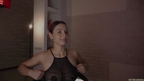 Snapshot of asensse chatting on 12-12-24, 07:37 Call me Ann online show from 12-12-24, 07:37