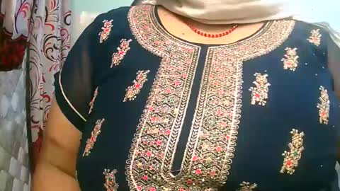 Snapshot of asha3388 chatting on 12-19-25, 02:57 SONI online show from 12-19-25, 02:57