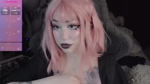 Sasha next stream December 4st  at  0000- 0030 am German time online show from 11-13-25, 11:14