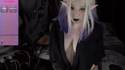 Sasha next stream December 4st  at  0000- 0030 am German time online show from 03-17-26, 09:51