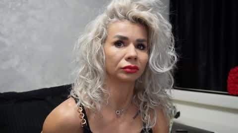 Snapshot of ashadevon_fit chatting on 12-31-24, 10:56 Asha online show from 12-31-24, 10:56