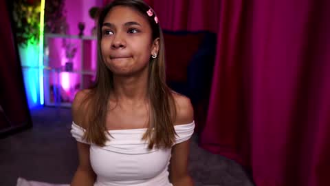 Snapshot of ashayuva chatting on 01-10-25, 09:20 Asha online show from 01-10-25, 09:20