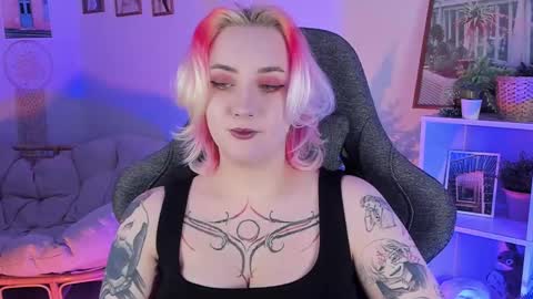 AshleyAshe  online show from 02-28-25, 02:20