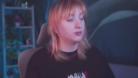 AshleyAshe  online show from 09-12-25, 02:33