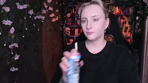 Snapshot of asheluck chatting on 07-07-26, 06:47 AshleyAshe online show from 07-07-26, 06:47