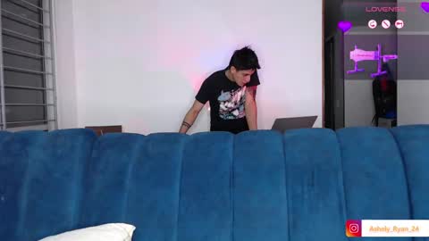 Ashley And Ryan  online show from 09-14-25, 11:59