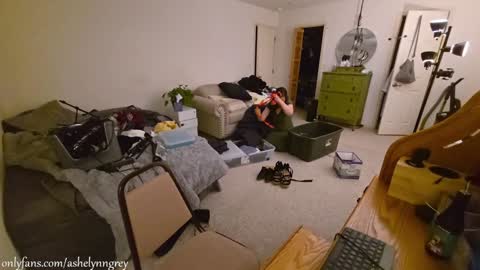 Ashelynn Grey online show from 01-30-25, 08:43