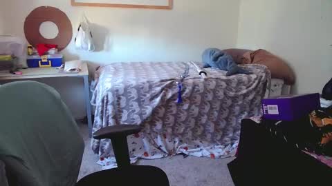 Ashley Scarlett online show from 09-17-25, 04:19