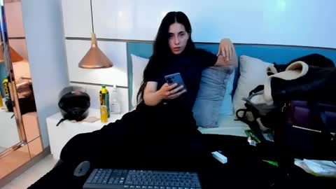 Snapshot of ashkoreh chatting on 04-21-26, 05:17 Ashkoreh online show from 04-21-26, 05:17