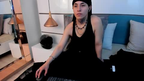 Snapshot of ashkoreh chatting on 05-29-26, 07:56 Ashkoreh online show from 05-29-26, 07:56