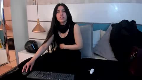 Snapshot of ashkoreh chatting on 07-04-26, 10:05 Ashkoreh online show from 07-04-26, 10:05