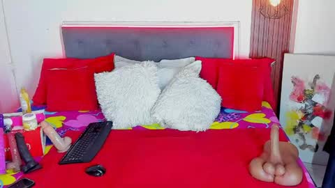 Snapshot of ashleey_0 chatting on 06-04-26, 01:28 ashley online show from 06-04-26, 01:28