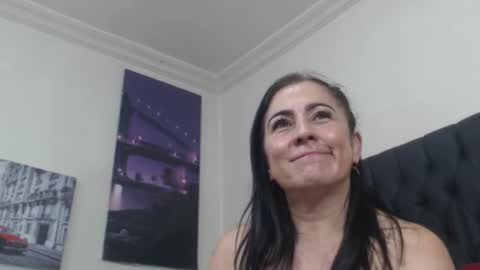 Snapshot of ashleey_thompson chatting on 09-28-25, 07:41 ashleey_thompson online show from 09-28-25, 07:41