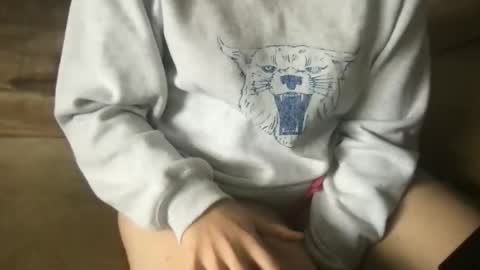 Ashleigh online show from 11-27-25, 05:48