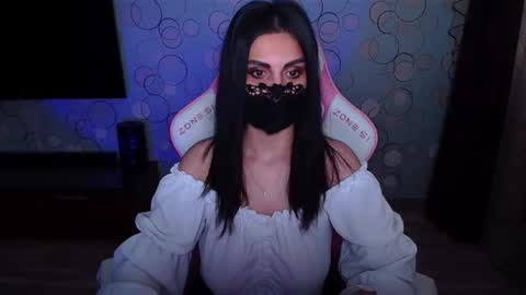   Yasmina   online show from 05-29-26, 05:16