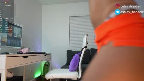 ashley  online show from 01-14-25, 02:40