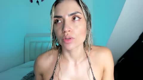 ashley_blair online show from 01-02-25, 08:46