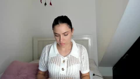 Snapshot of ashley_blair chatting on 06-08-26, 10:32 ashley_blair online show from 06-08-26, 10:32