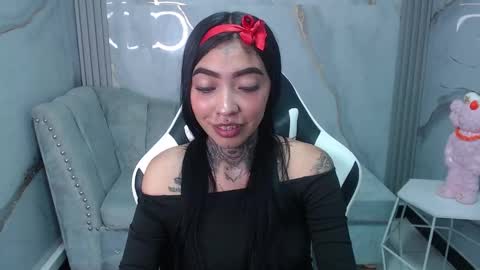 Snapshot of ashley_blum_v chatting on 09-26-25, 08:24 ashley_blum_v online show from 09-26-25, 08:24