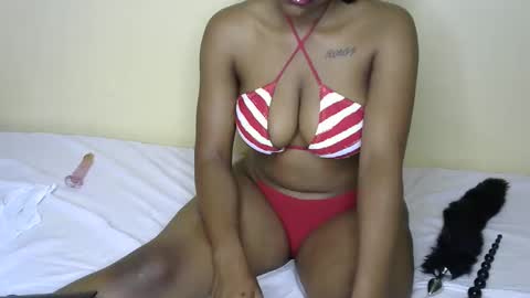 Snapshot of ashley_destinty chatting on 02-18-26, 06:53 ashley_destinty online show from 02-18-26, 06:53