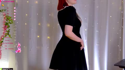 Snapshot of ashley_nicks chatting on 10-23-25, 03:39 Ashley online show from 10-23-25, 03:39