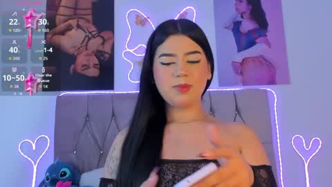 Ashley online show from 04-24-26, 10:18