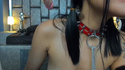 Snapshot of ashleyjonnees chatting on 01-28-25, 05:35 ASHLEY My schedule 600 - 1400 GMT -5 online show from 01-28-25, 05:35