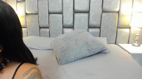 Snapshot of ashleyjonnees chatting on 09-22-25, 12:18 ASHLEY My schedule 600 - 1400 GMT -5 online show from 09-22-25, 12:18