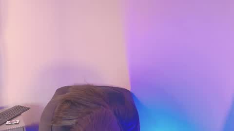 Snapshot of ashleymonroee__ chatting on 06-25-26, 02:32 ASHLEY MONROE online show from 06-25-26, 02:32