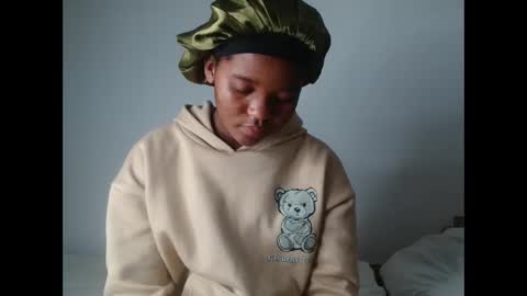 ashleyt255 online show from 10-08-25, 07:06