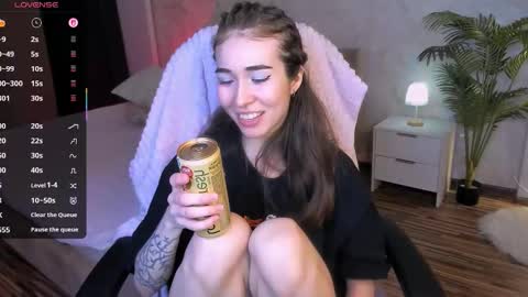 Ashley online show from 02-09-26, 01:26