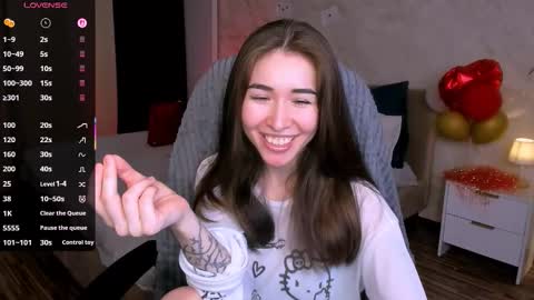 Ashley online show from 02-25-26, 01:32