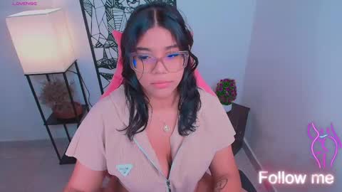 Snapshot of ashleyy18__ chatting on 05-03-26, 01:11 Ashleyy18 online show from 05-03-26, 01:11
