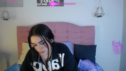 kylie online show from 03-01-25, 03:32