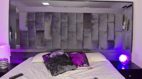 Ashly online show from 04-19-26, 03:28