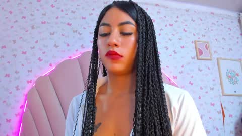 Snapshot of ashly_leee chatting on 12-28-24, 02:53 Ashly online show from 12-28-24, 02:53