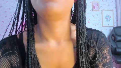 Snapshot of ashly_leee chatting on 01-10-25, 12:15 Ashly online show from 01-10-25, 12:15