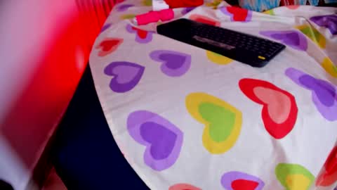 ashlybenison online show from 12-17-24, 08:23