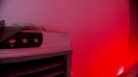 ashlybenison online show from 12-22-24, 07:33