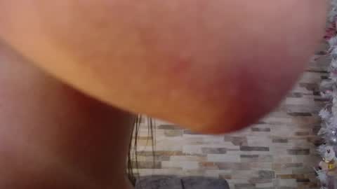 Snapshot of ashlye_hill chatting on 12-06-24, 06:48 Ashlye online show from 12-06-24, 06:48